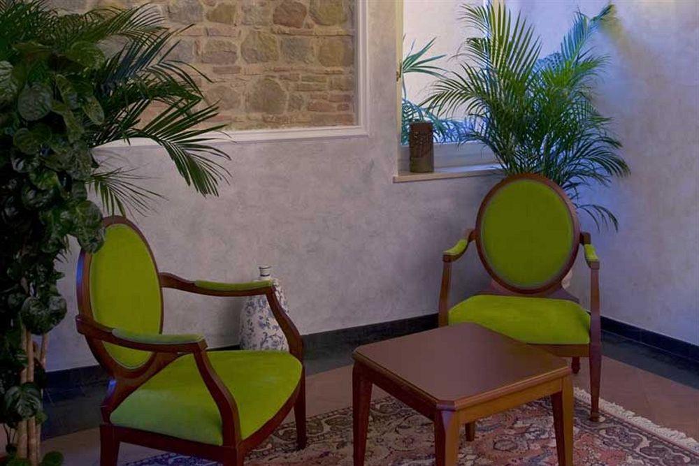 Le Calvie, * Camerino
