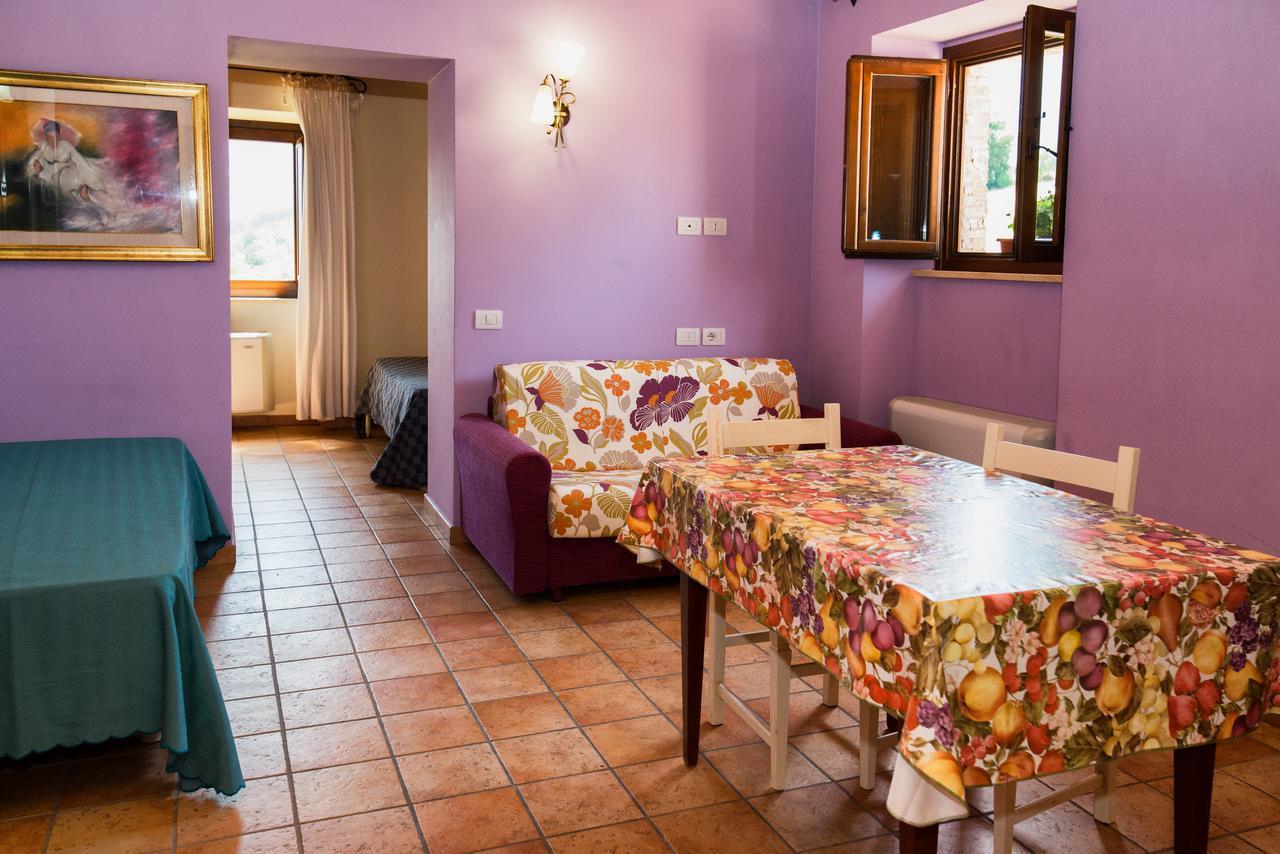 Le Calvie, * Camerino